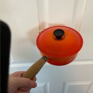 Vintage Le Creuset 18 Volcanic Orange Round Pan Cast Iron Saucepan With …